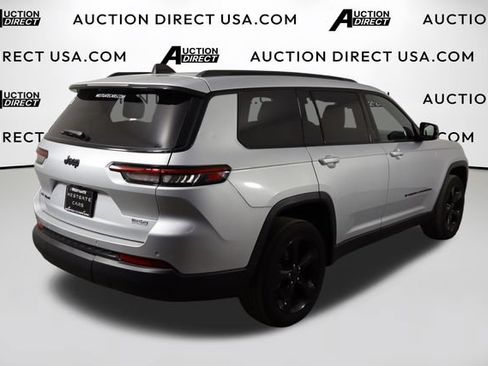 Used 2023 Jeep Grand Cherokee L Laredo AWD/4WD image 49