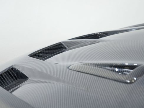 Used 2021 Nissan GT-R Premium image 21