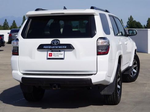 Certified 2024 Toyota 4Runner TRD Off-Road Premium w/ Moonroof Package AWD/4WD image 7