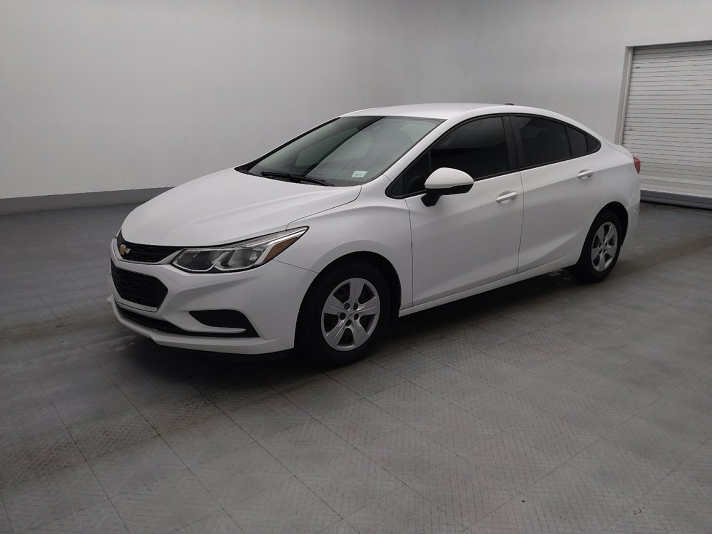Used 2018 Chevrolet Cruze LS FWD image 2