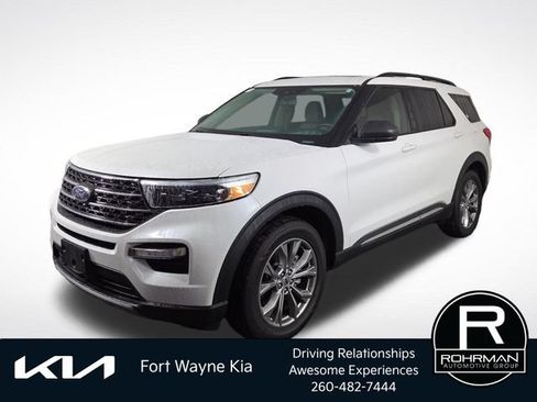 Used 2022 Ford Explorer XLT w/ Equipment Group 202A AWD/4WD image 1