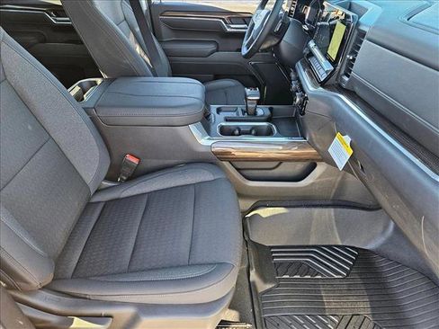 New 2026 Chevrolet Silverado 1500 LT Trail Boss w/ Dark Appearance Package image 16