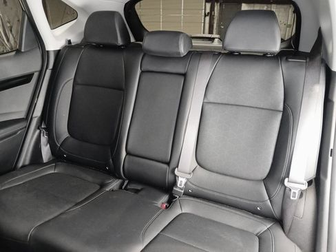 Used 2024 Kia Seltos SX w/ SX Sunroof Package image 14