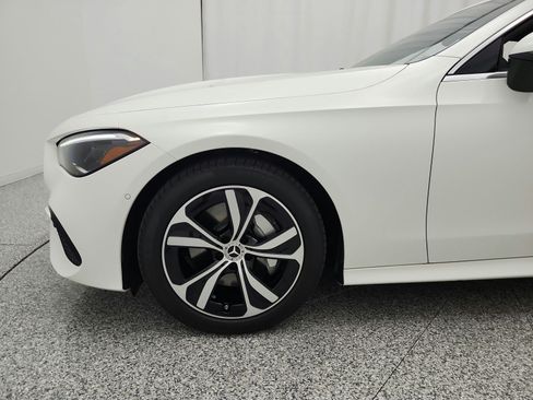 Certified 2025 Mercedes-Benz CLE 300 4MATIC Cabriolet image 17