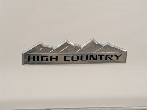 Used 2019 Chevrolet Silverado 2500 High Country w/ Duramax Plus Package AWD/4WD image 6