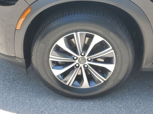 Used 2023 INFINITI QX60 Pure AWD/4WD image 11