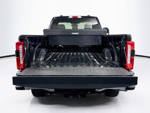 Used 2023 Ford F350 XLT w/ 360-Degree Camera Package AWD/4WD image 10