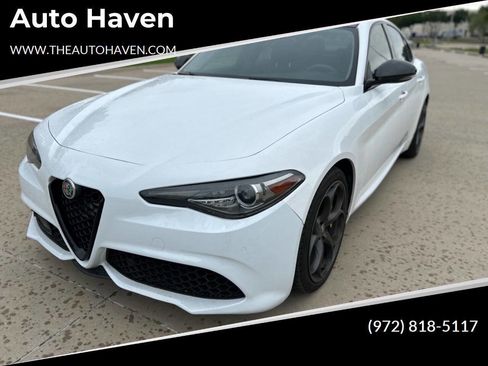 Used 2019 Alfa Romeo Giulia Ti Sport w/ Quick Order Package 22S Sport image 1