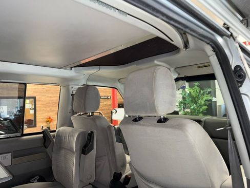 Used 2002 Volkswagen Eurovan MV image 51