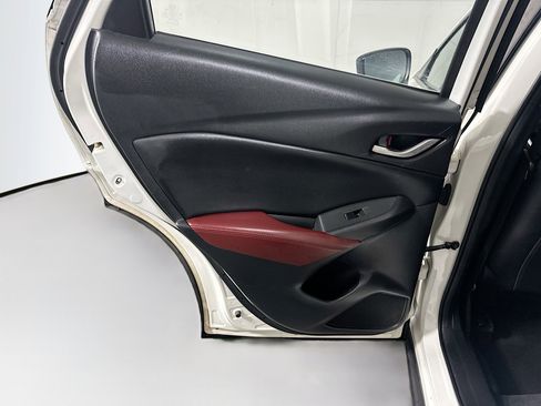 Used 2018 MAZDA CX-3 Touring image 25