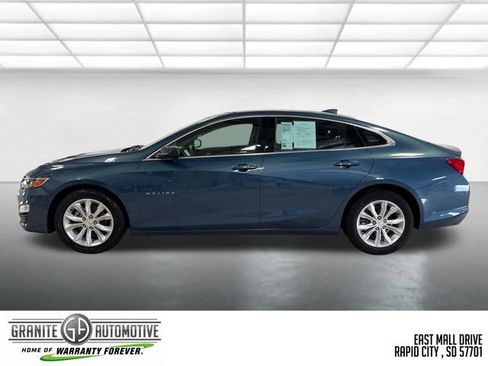 Used 2024 Chevrolet Malibu LT FWD image 2