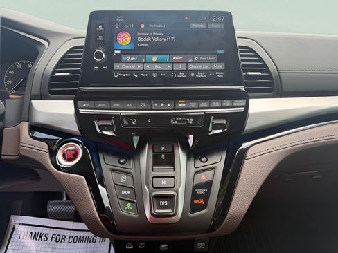 New 2026 Honda Odyssey Touring image 24