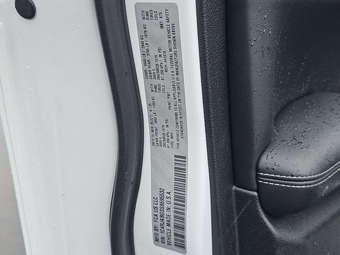 New 2025 Jeep Grand Cherokee L Limited w/ Black Appearance Package image 29