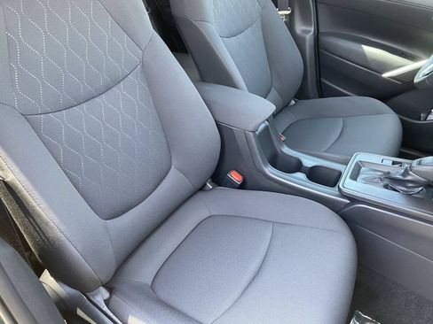 Certified 2026 Toyota Corolla Cross LE FWD image 16