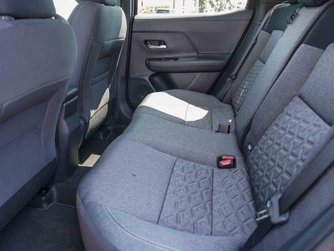 New 2026 Nissan Kicks SV image 19