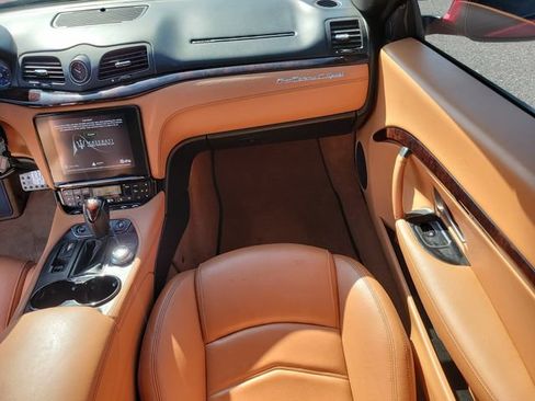 Used 2019 Maserati GranTurismo Sport RWD image 12