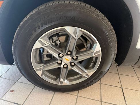 Used 2026 Chevrolet Blazer LT FWD image 24