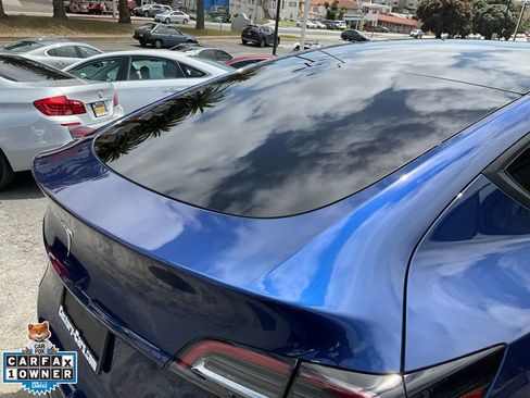 Used 2023 Tesla Model Y Long Range AWD/4WD image 82