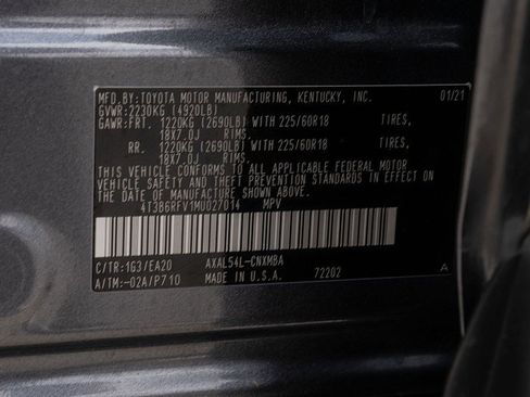 Used 2021 Toyota RAV4 XLE Premium image 35