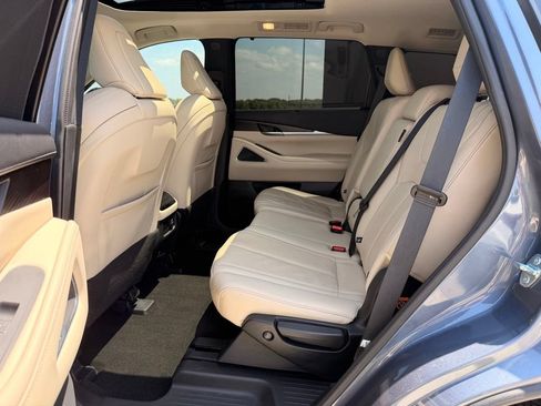 Used 2023 INFINITI QX60 Sensory w/ Vision Package AWD/4WD image 5