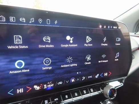 Used 2024 Chevrolet Blazer EV RS image 20