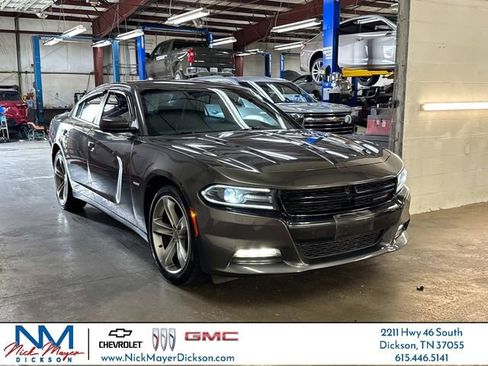 Used 2016 Dodge Charger R/T RWD image 1
