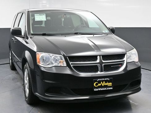 Used 2017 Dodge Grand Caravan SE w/ Power Window Group image 4