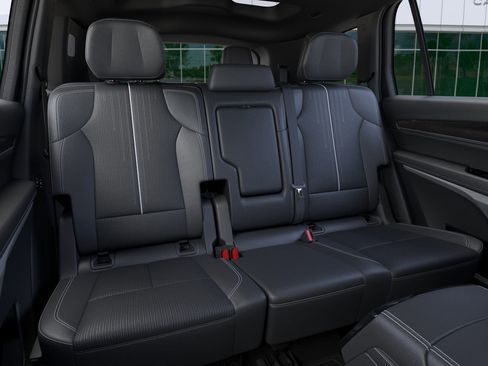 New 2026 Cadillac Vistiq Luxury image 17