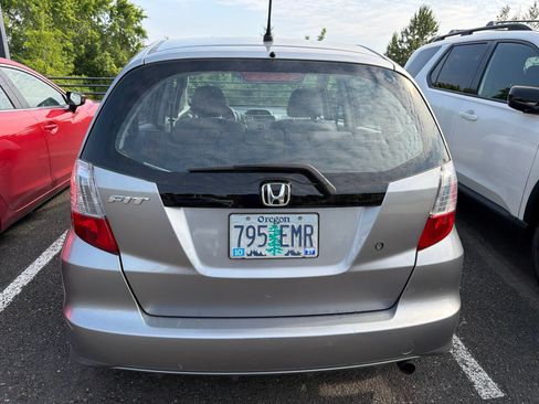 Used 2010 Honda Fit image 4