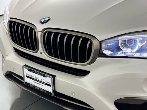 Used 2019 BMW X6 sDrive35i image 12