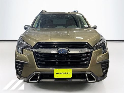 Used 2023 Subaru Ascent Touring AWD/4WD image 2