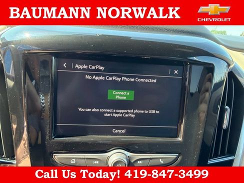 Used 2022 Chevrolet Traverse LS FWD image 31