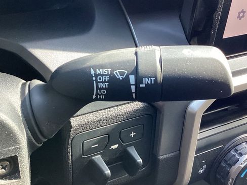 Used 2024 Toyota Tacoma TRD Sport image 27