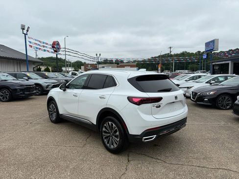 Used 2025 Buick Envision Preferred AWD/4WD image 4