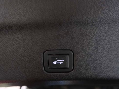 Used 2021 Chevrolet Tahoe High Country w/ Premium Package AWD/4WD image 11