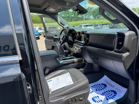 Certified 2023 GMC Sierra 1500 SLT w/ SLT Premium Plus Package image 28