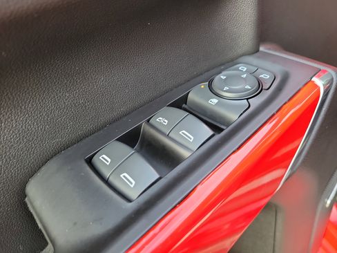 Used 2019 Chevrolet Silverado 1500 LT Trail Boss image 17