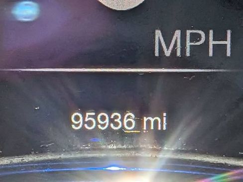 Certified 2017 Jeep Grand Cherokee Limited AWD/4WD image 31