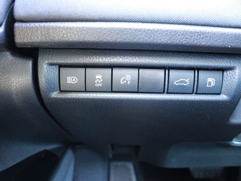 Used 2025 Toyota Camry LE w/ Convenience Package FWD image 25