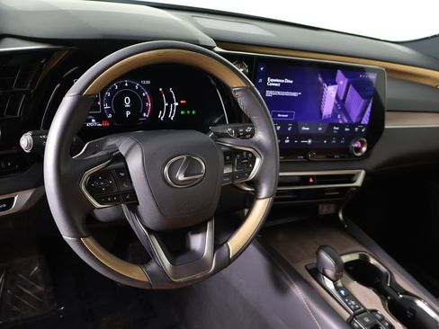 Used 2024 Lexus RX 350 Premium image 27