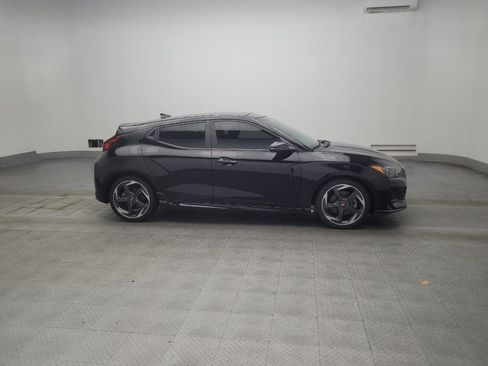Used 2020 Hyundai Veloster Turbo FWD image 11