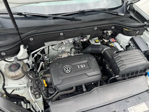 Used 2020 Volkswagen Atlas SE w/ Panoramic Sunroof Package FWD image 36