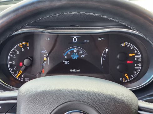 Used 2021 Jeep Grand Cherokee Limited w/ Luxury Group II image 20