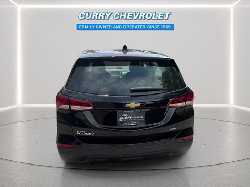 Used 2023 Chevrolet Equinox LS AWD/4WD image 11