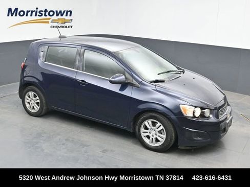 Used 2015 Chevrolet Sonic LT FWD image 1
