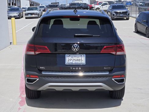 New 2024 Volkswagen Taos SEL image 5