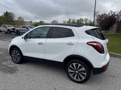 Used 2022 Buick Encore Preferred w/ Safety Package AWD/4WD image 33
