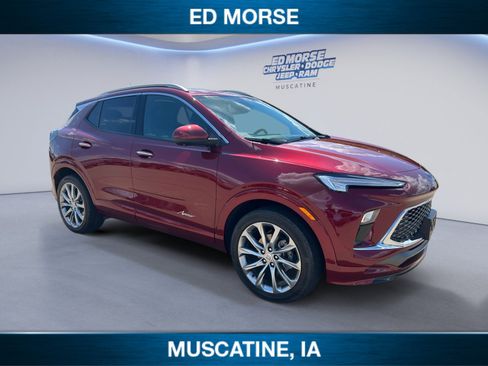 Used 2024 Buick Encore GX Avenir w/ Avenir Technology Package AWD/4WD image 2