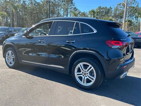 Used 2023 Mercedes-Benz GLA 250 w/ Premium Package image 4