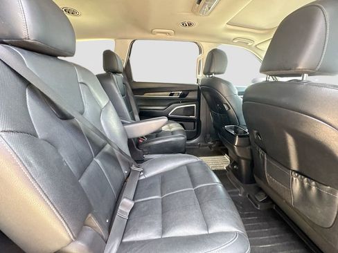 Used 2022 Kia Telluride EX w/ EX Premium Package AWD/4WD image 30